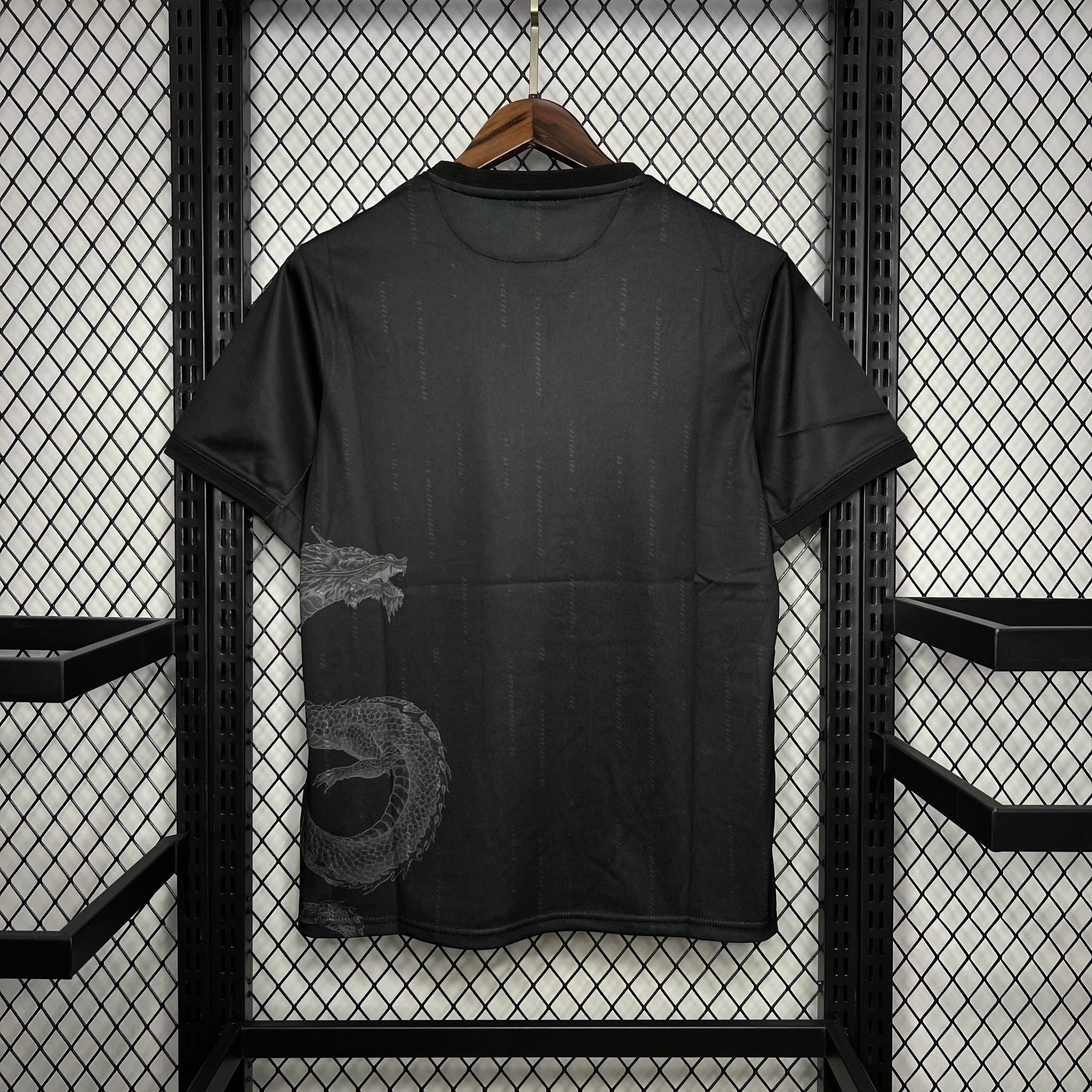 חולצת ריאל מדריד ספיישל 2025/26